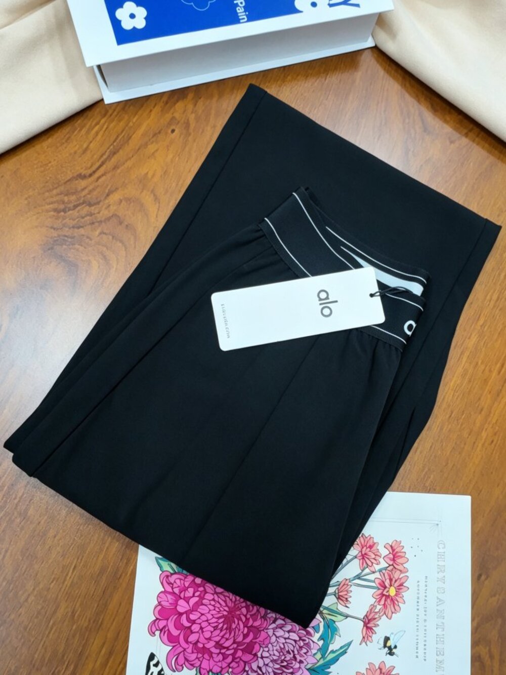 Black ALO Yoga Suit Up Trouser NWT 30" Inseam Wide Relaxed Fit👩🎨EverydayStyle - Picture 10 of 12